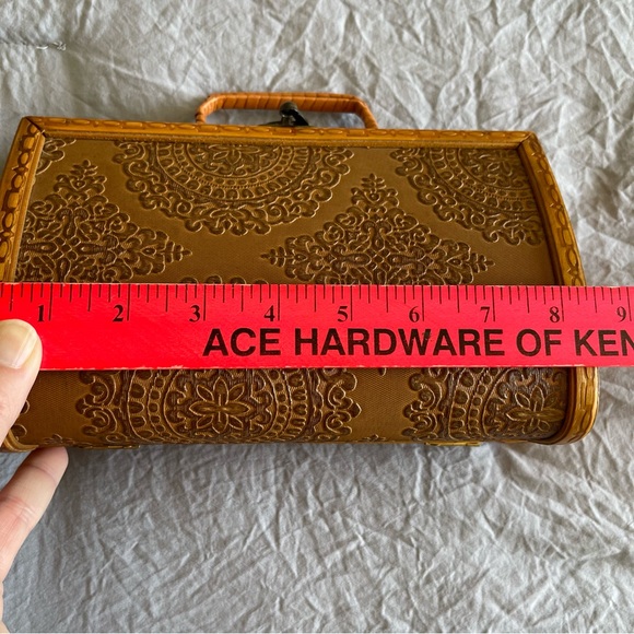 Vintage Boho Wooden Mandala Embossed Statement Handbag Purse Clutch - Picture 10 of 12